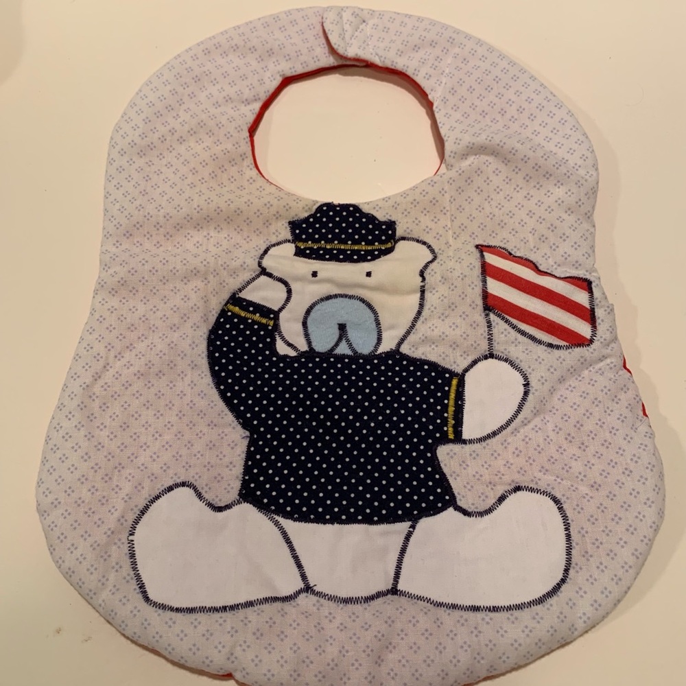 CHILD’S BIB.
